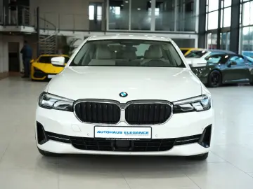 BMW 540d Lim. xDrive LIVE-COCKPIT LEDER NAVI LED 1HD