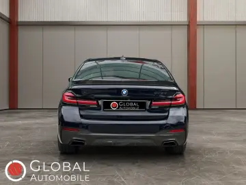 BMW 545e xDrive M Sport ACC H K PANO MEM LED