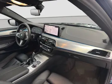 BMW 545e xDr M-SPORT LC.PRO CARPLAY H K HUD 360