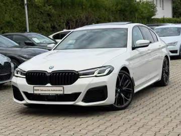 BMW 540d xDrive M-Sportpaket Glasdach Massage Laser