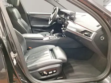 BMW 530d xDrive Limousine M Sport AHK Head-Up Laser