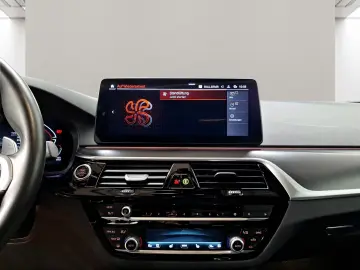 BMW 530d xDrive Limousine M Sport AHK Head-Up Laser