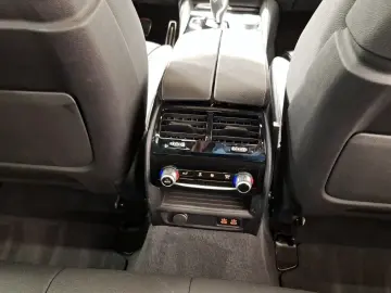 BMW 530d xDrive Limousine M Sport AHK Head-Up Laser