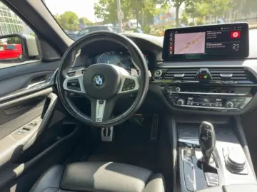 BMW 530 d xDr Limo M-Sport HarmanKardon LC Prof Lede