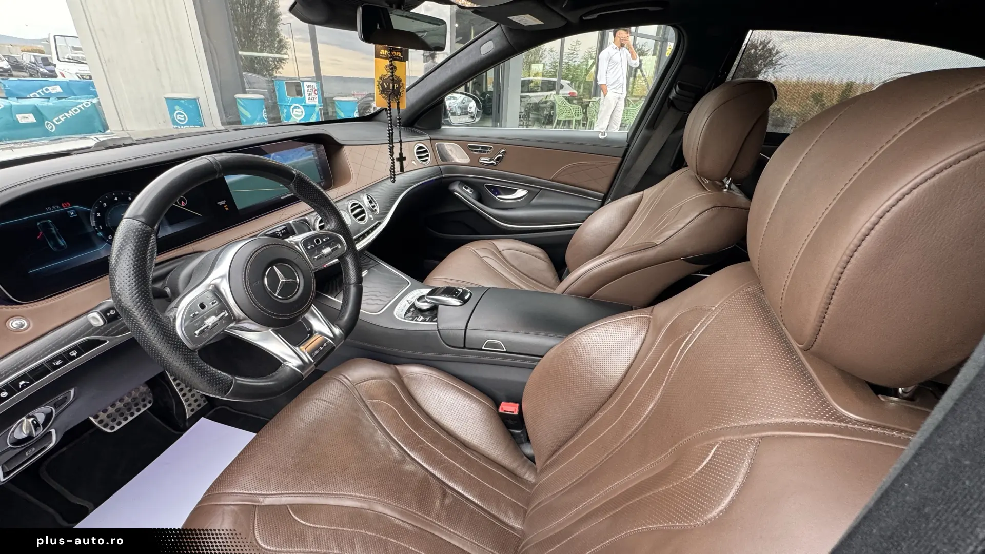 MERCEDES-BENZ S560 LONG    4MATIC    TVA DEDUCTIBIL