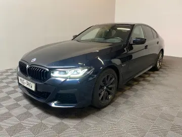 BMW 530e xDrive Lim. M Sport AHK-StandHz.-HuD-360