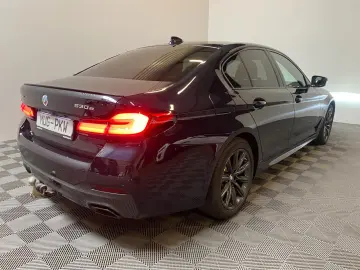 BMW 530e xDrive Lim. M Sport AHK-StandHz.-HuD-360