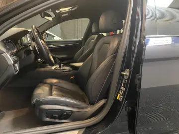 BMW 530e xDrive Lim. M Sport AHK-StandHz.-HuD-360