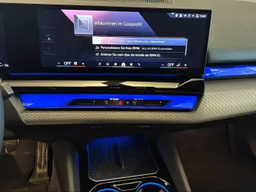 BMW 550e xDrive Limousine M Sport Driv.Assist.Prof W