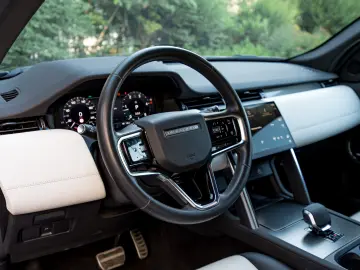 Land Rover Discovery Sport Dynamic SE AWD