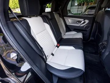 Land Rover Discovery Sport Dynamic SE AWD
