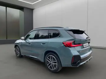 BMW X1 xDrive20d M-SPORT LED NAVI HUD 360  PDC 18