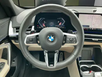 BMW X1 xDrive20d M-SPORT LED NAVI HUD 360  PDC 18