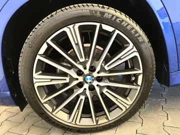 BMW X1  xDr. 20d Aut. M-Sport AHK PANO aLED ACC 20
