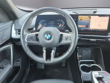 BMW X1  xDr. 20d Aut. M-Sport AHK PANO aLED ACC 20
