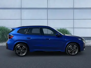 BMW X1 xDrive23d M Sportpaket HK LED AHK
