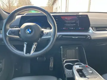 BMW X1 xDrive23d M Sportpaket HK LED AHK