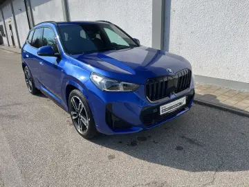 BMW X1 xDrive23d M Sportpaket HK LED AHK