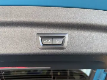 BMW X1 xDr.25e ACC LEDer SPUR HUD KOMF KAM LKRD.Hz.