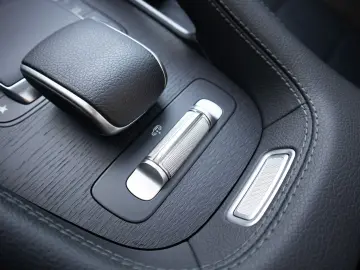 MERCEDES-BENZ GLE 450 4-MATIC  AMG  360   BURMESTER …