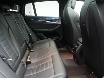 BMW X4 M40 d M-Sport Leder ACC Kamera HUD Pano H&K S
