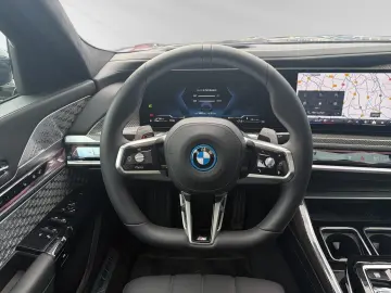 BMW 750e xDrive M Sport LR 1.319 - br.o.Anz.48 Mon.