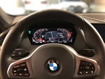 BMW 220i EditionColorvision M-Sport-Pro DriveAssist