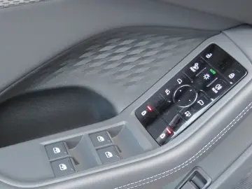 AUDI A5 Limousine TFSI 150 kW 2x S line LEDER el.SITZ