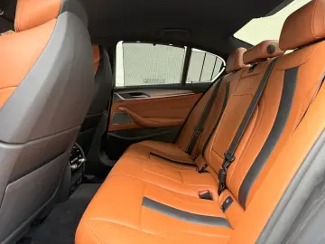 BMW M5 Competition xDrive Laser 360  BMW Selection
