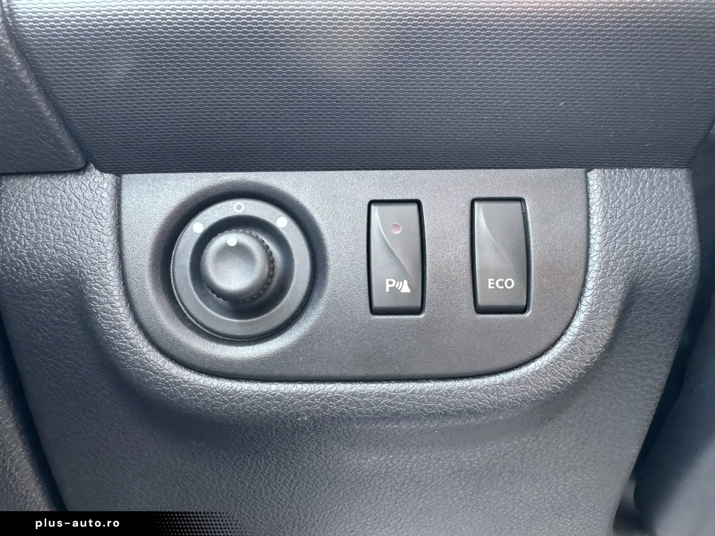 DACIA SANDERO    STEPWAY    0.9 TCe    NAVIGATIE