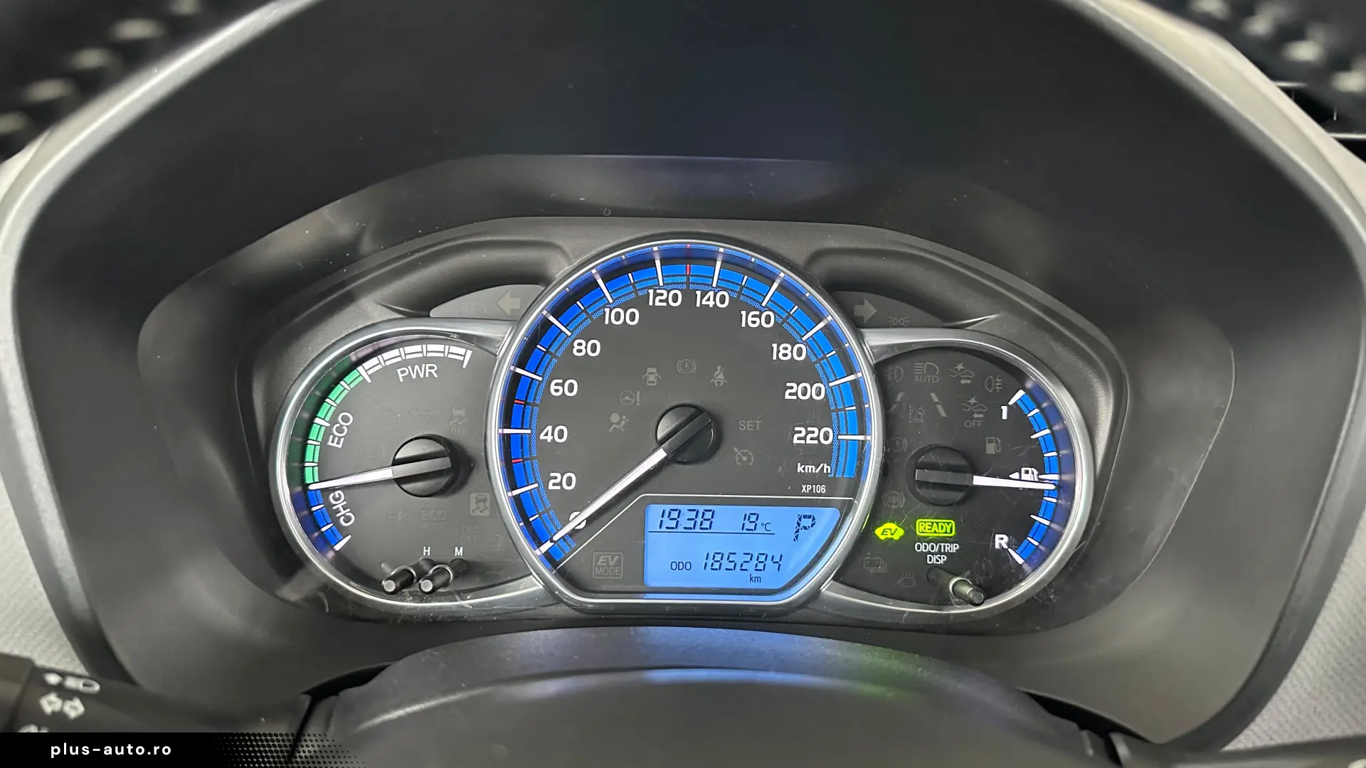 Toyota Yaris Hibrid 1.5 Benzina 74 CP An 2015