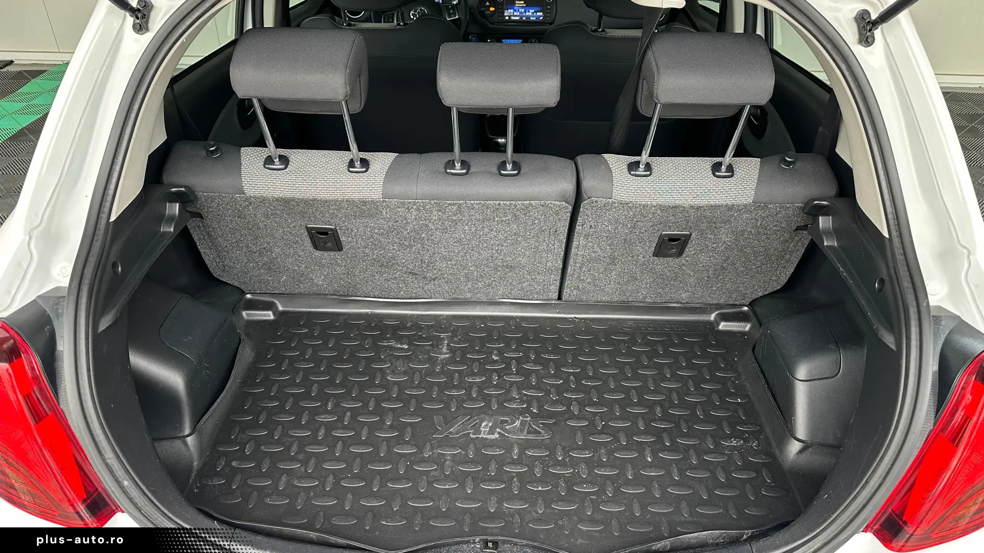 Toyota Yaris Hibrid 1.5 Benzina 74 CP An 2015