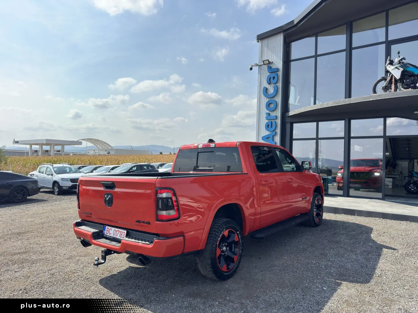 DODGE RAM 1500 BIGHORN    5.7 HEMI V8    BUILD TO SERVE