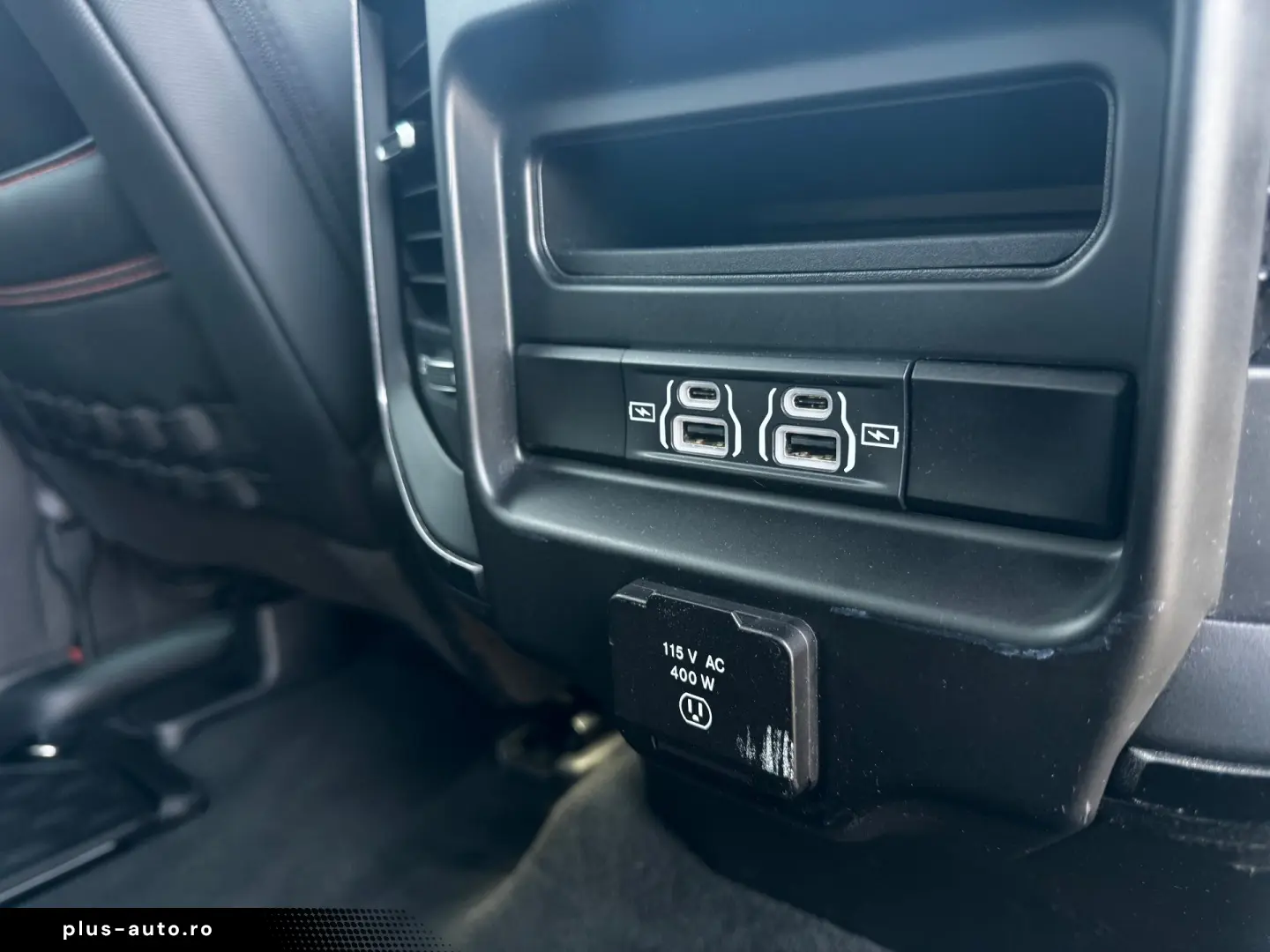 DODGE RAM 1500 BIGHORN    5.7 HEMI V8    BUILD TO SERVE