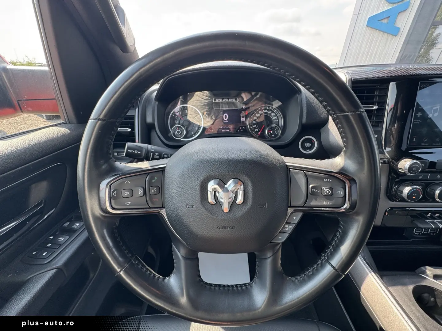 DODGE RAM 1500 BIGHORN    5.7 HEMI V8    BUILD TO SERVE