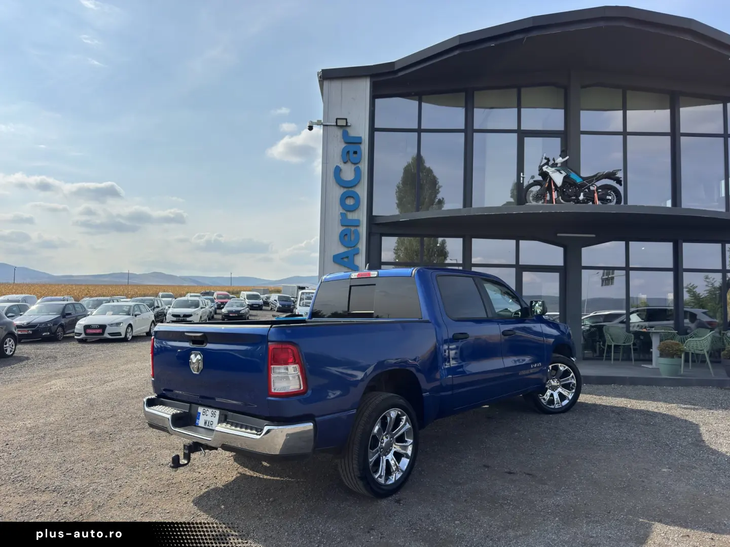 DODGE RAM 1500    5.7 HEMI V8   GPL    LED