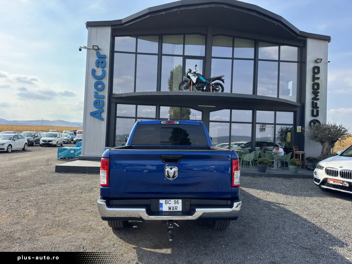 DODGE RAM 1500    5.7 HEMI V8   GPL    LED