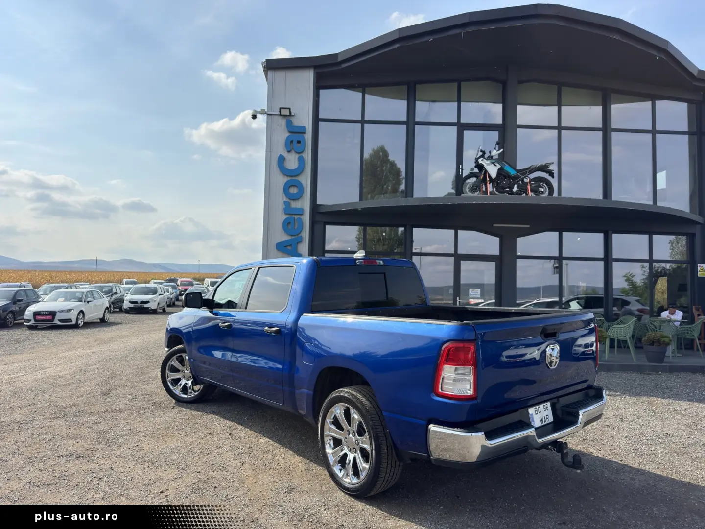 DODGE RAM 1500    5.7 HEMI V8   GPL    LED