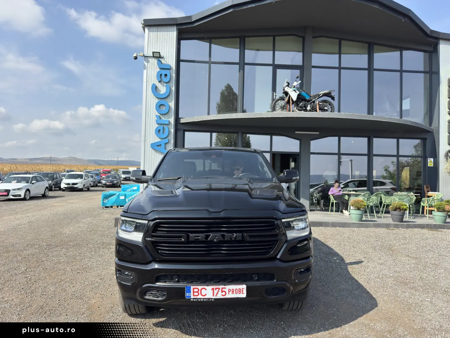 DODGE RAM 1500 SPORT    5.7 HEMI V8    PNEUMATIC