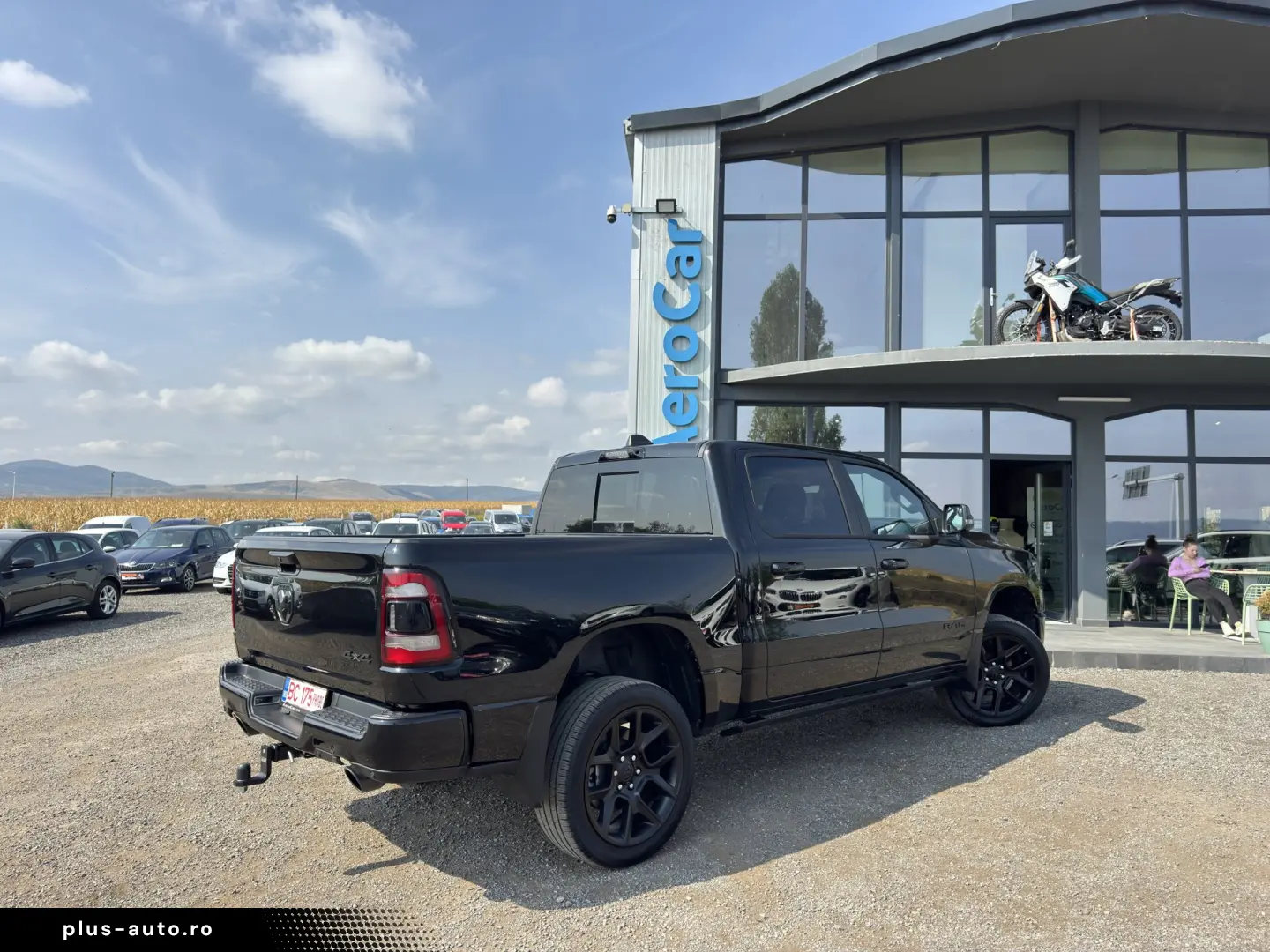 DODGE RAM 1500 SPORT    5.7 HEMI V8    PNEUMATIC