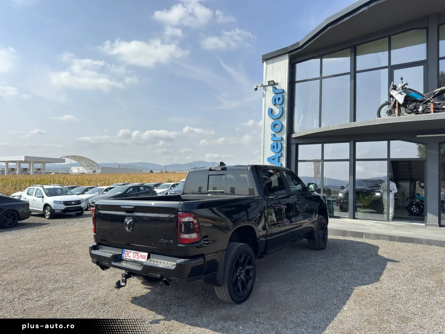 DODGE RAM 1500 SPORT    5.7 HEMI V8    PNEUMATIC