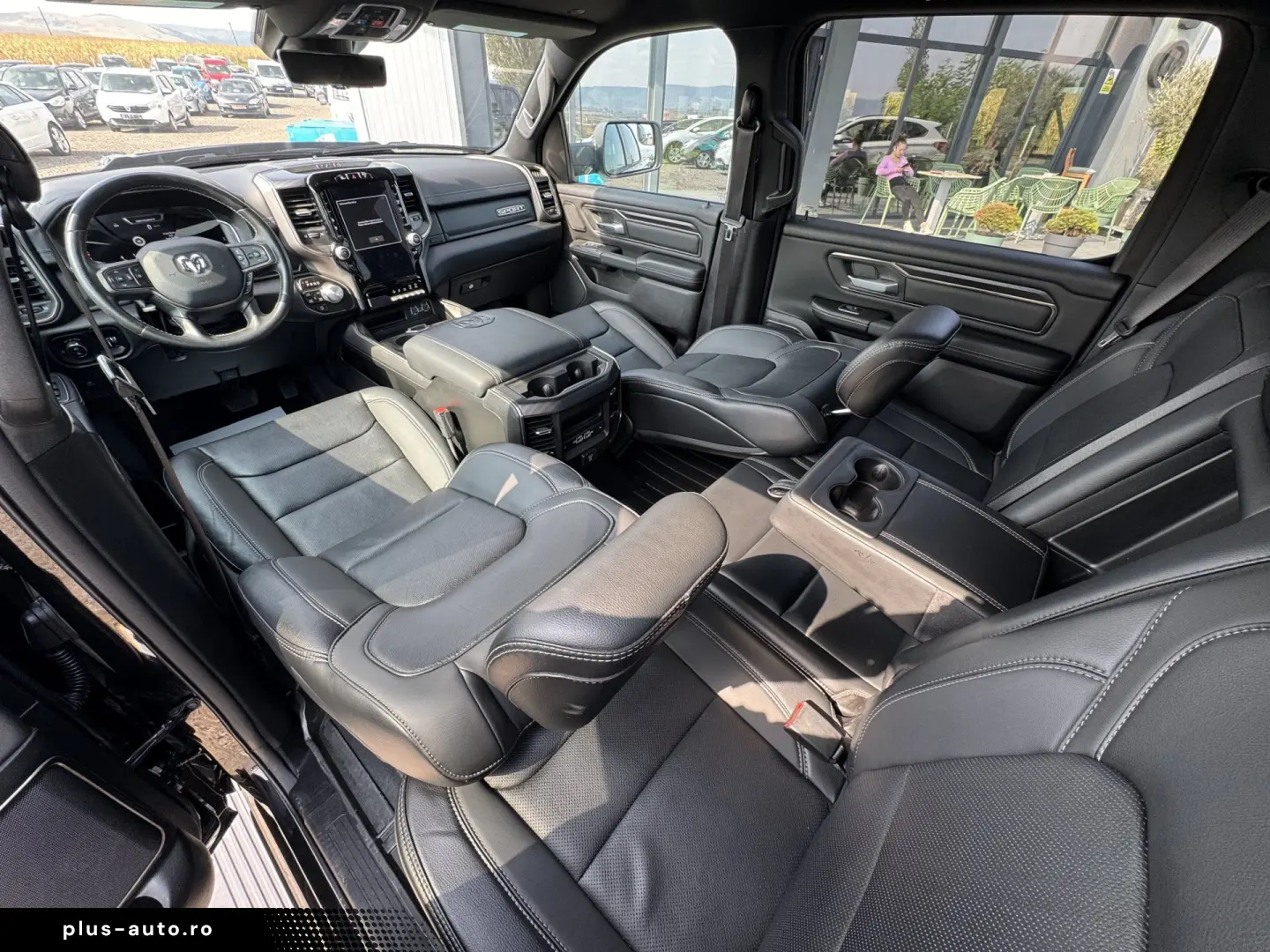 DODGE RAM 1500 SPORT    5.7 HEMI V8    PNEUMATIC