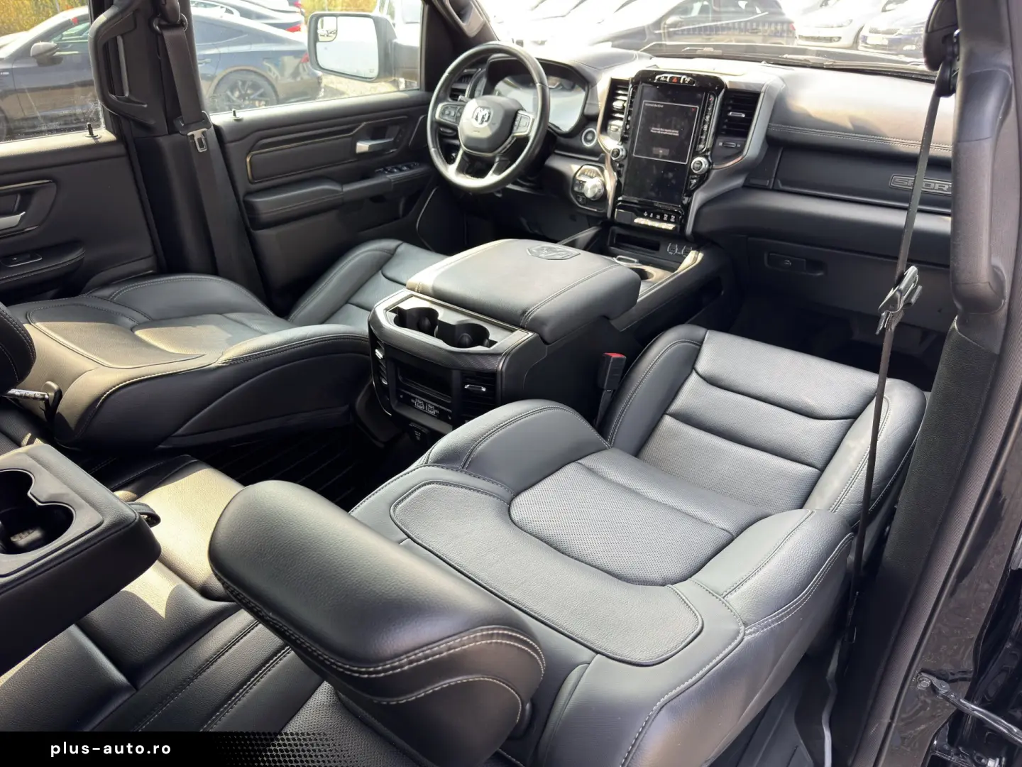 DODGE RAM 1500 SPORT    5.7 HEMI V8    PNEUMATIC