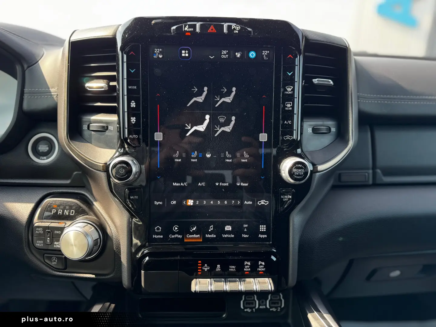 DODGE RAM 1500 SPORT    5.7 HEMI V8    PNEUMATIC