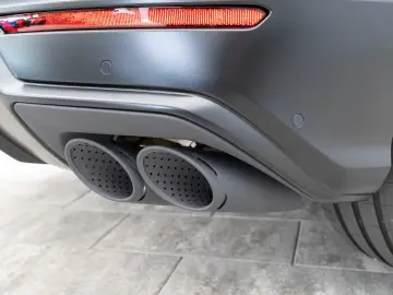 Lamborghini Urus SE  Nachtsicht Pano PerformanteTrim B&O