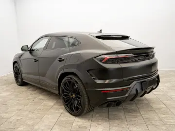 Lamborghini Urus SE  Nachtsicht Pano PerformanteTrim B&O