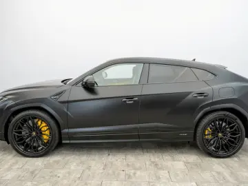 Lamborghini Urus SE  Nachtsicht Pano PerformanteTrim B&O