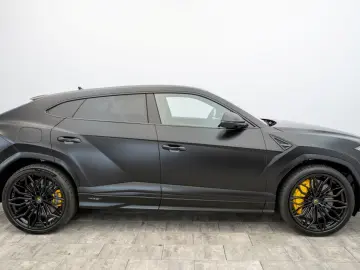 Lamborghini Urus SE  Nachtsicht Pano PerformanteTrim B&O
