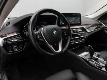 BMW 540d xD Luxury Line Laser 360 HUD DAB HiFi AHK