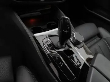 BMW 540d xD Luxury Line Laser 360 HUD DAB HiFi AHK